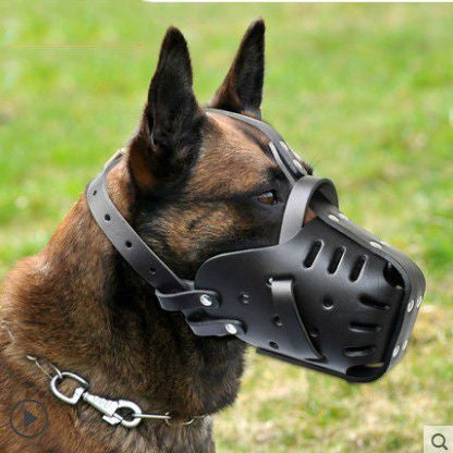 Leather dog muzzle made from natural cowhide, offering a sleek and comfortable design. Ideal for all breeds, it ensures both safety and comfort for your dog during use