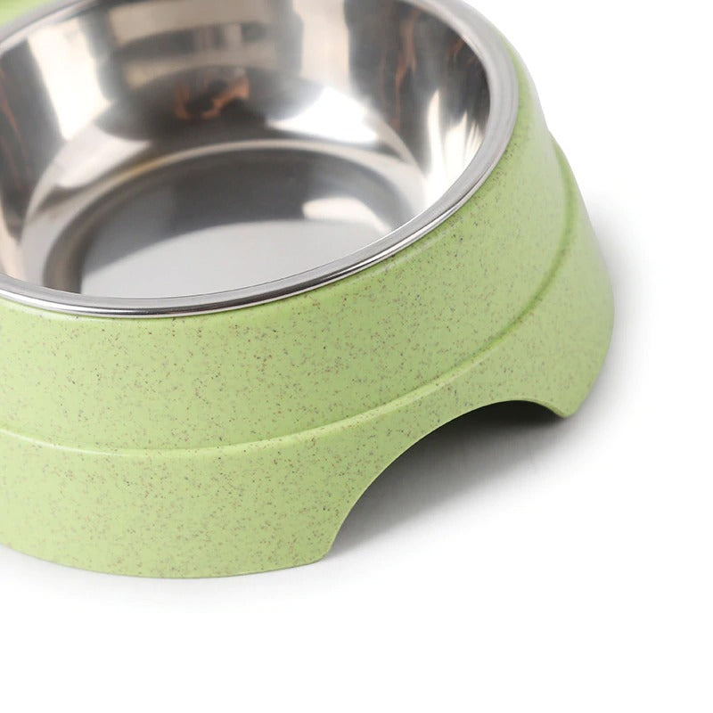 Stylish and durable dog food bowl with a non-slip base, ideal for all breeds and eating habits.